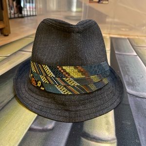*Goorin Bros Fedora -Kids (will Fit 8 years-up) Dapper Dressy Like New!!